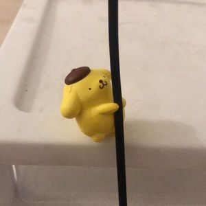 Hello Kitty character cable holder